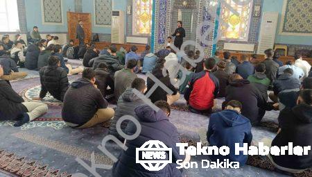 Salihli’de Gençlere Yönelik Adab-ı Muaşeret Konferansları Düzenlendi