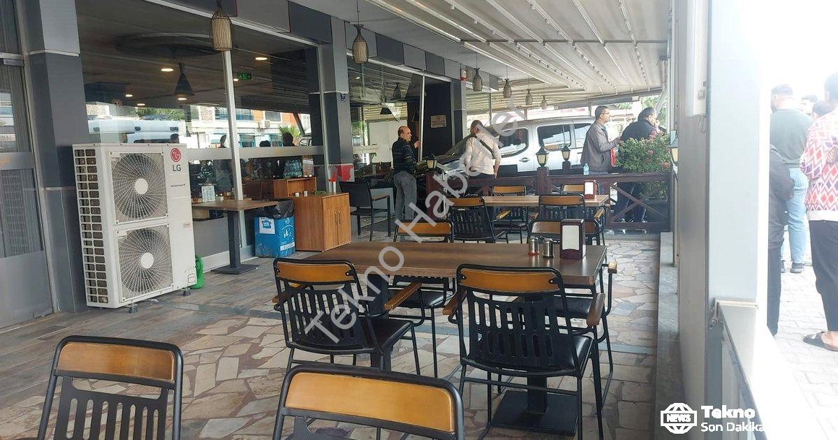 "Aydın'da Dehşet: 15 Yaşındaki Sürücünün Aracı İş Yerine Girdi" başlıklı haber için fotorealistik, p