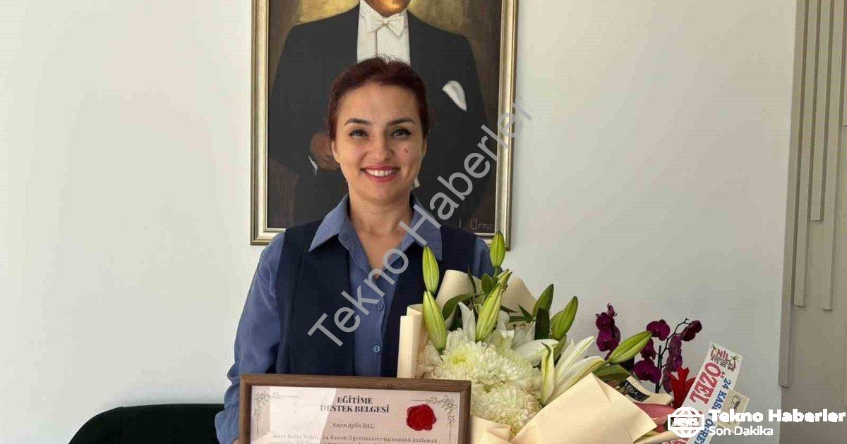 "MTK Koleji Velilerinden Öğretmenler Gününe Anlamlı Katkı" başlıklı haber için fotorealistik, profes