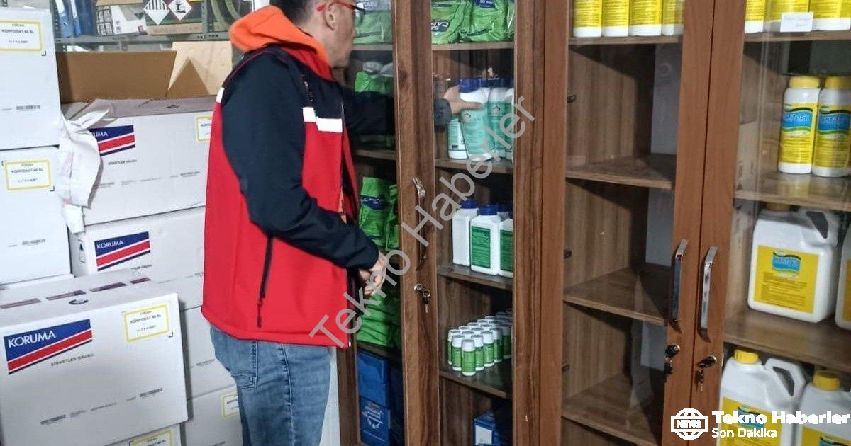 "Uşak’ta Gıda Güvenliği İçin Zirai İlaç Denetimleri Hız Kesmiyor" başlıklı haber için fotorealistik,