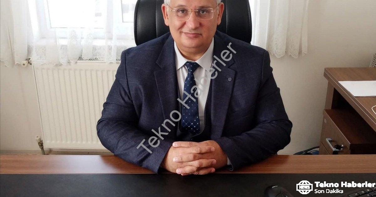 "Şuhut İlçe Müftülüğü'nde Bayrak Değişimi: Ahmet Köylü Göreve Başladı" başlıklı haber için fotoreali