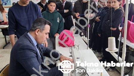 Sarıgöl Kaymakamı Halil Dalak Öğrencilerle Atölyede: Hem Dikti Hem Üretti